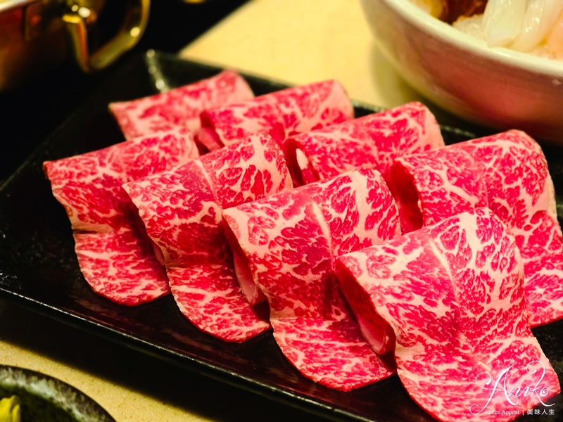 【台北美食】橘色涮涮屋一館。東區涮涮鍋名店！全程專人代煮，過節有儀式感的首選