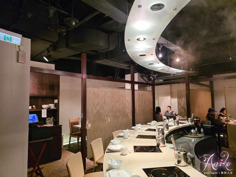 【台北美食】橘色涮涮屋一館。東區涮涮鍋名店！全程專人代煮，過節有儀式感的首選
