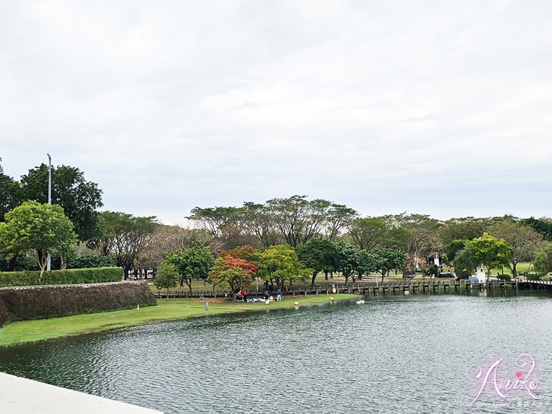 【台南旅遊】奇美博物館。台南必訪景點！全台最大歐洲宮殿風博物館~一秒帶你飛歐洲的夢幻體驗