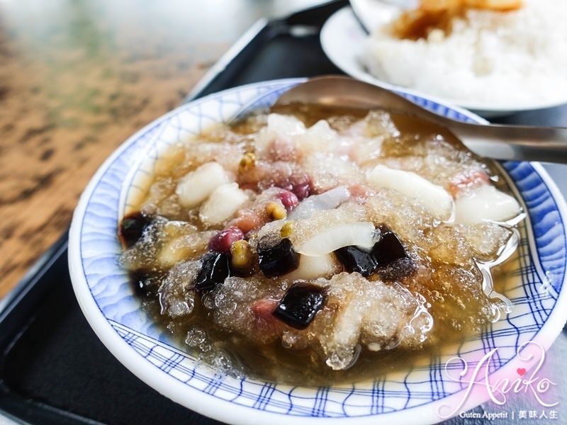 【台南美食】黃火木舊台味冰店。原江水號海安店！超過80年的透心涼冰品~招牌芋頭鬆軟綿密