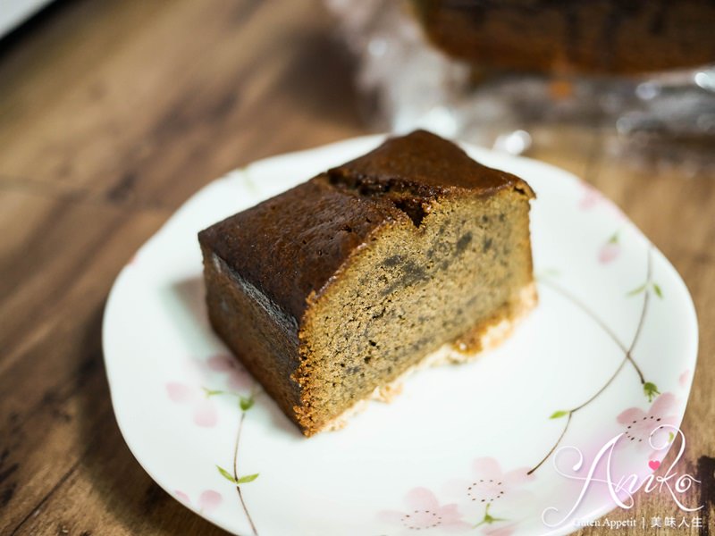 【高雄美食】兔思糖法式甜點。抹茶控必試！日本小山園頂級抹茶蛋糕～醇苦回甘的迷人滋味