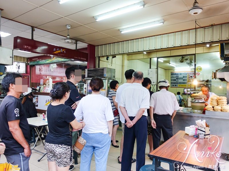 【台南美食】炒鱔魚專家。在地人激推老字號！大火快炒爆料爽脆鱔魚意麵