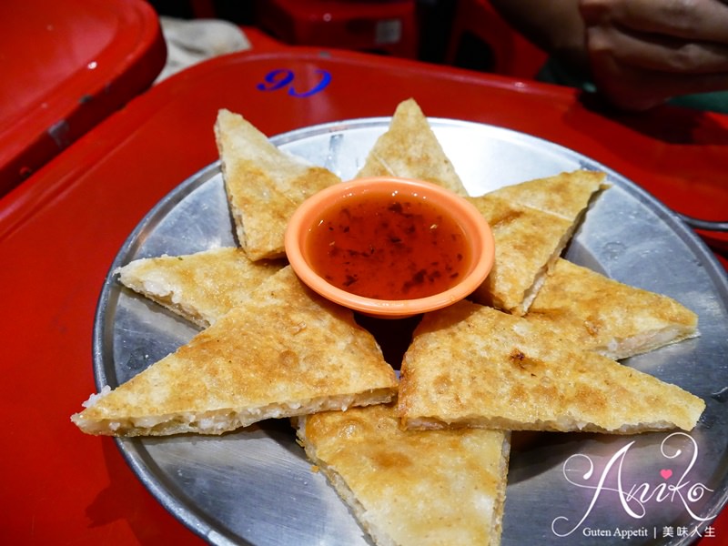 【台北美食】泰街頭。台電大樓美食～一秒到泰國！泰國街頭美食原汁原味這裡吃得到