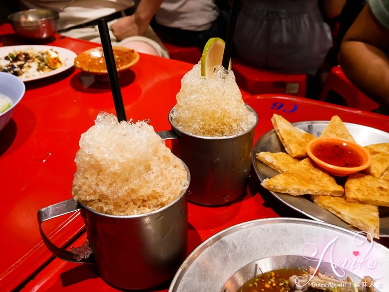 【台北美食】泰街頭。台電大樓美食～一秒到泰國！泰國街頭美食原汁原味這裡吃得到