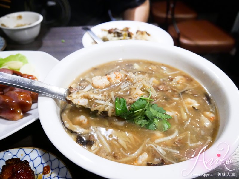 【台北美食】大來小館 。永康街美食！在地飄香30年的冠軍滷肉飯~韓星全智賢也慕名而來