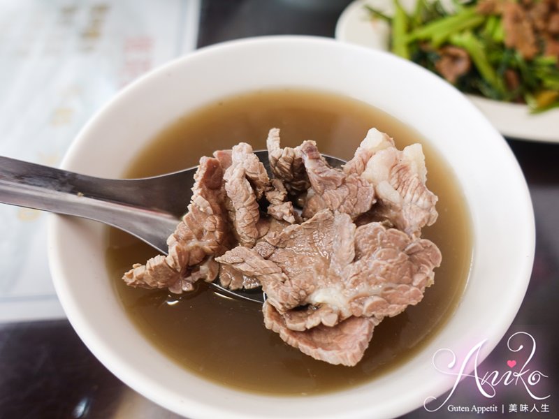 【台南美食】億哥牛肉湯。24小時營業～每日現宰溫體牛鮮嫩上桌！