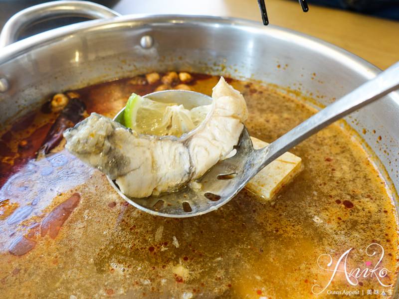 【台中美食】鍋裡鍋物。懷舊眷村內吃火鍋！新奇有趣的全自動製麵機～自己吃的麵自己做！