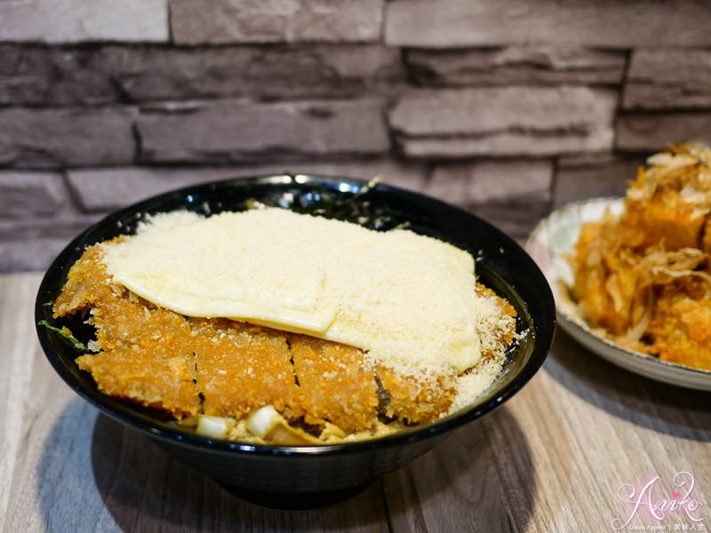 【中和美食】職人雙饗丼。南勢角捷運美食！超划算百元丼飯~飲料、湯品、冰淇淋內用免費享用