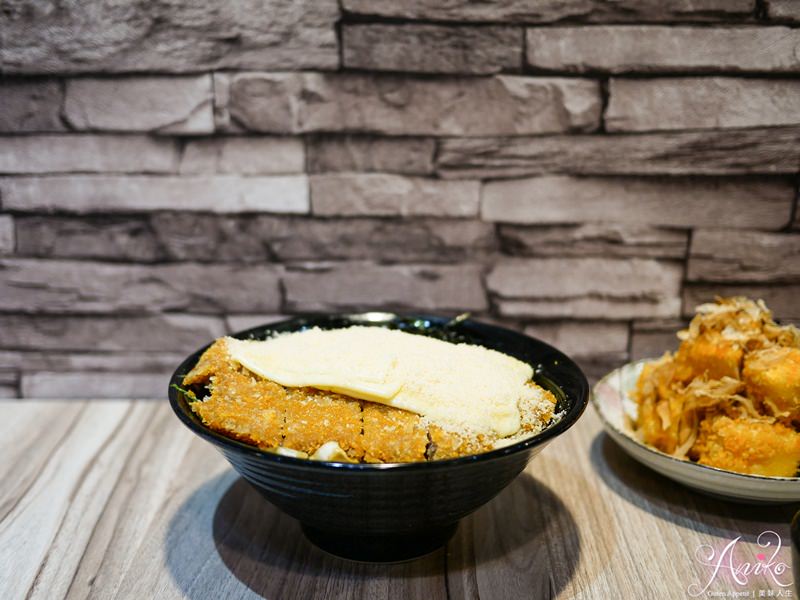 【中和美食】職人雙饗丼。南勢角捷運美食！超划算百元丼飯~飲料、湯品、冰淇淋內用免費享用