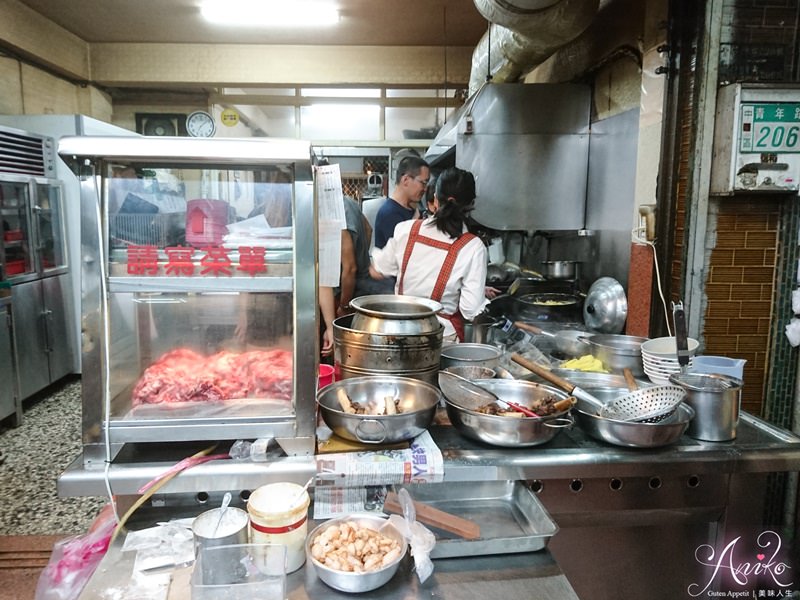 【台南美食】老泰羊肉店。40年老店～在地人從小吃到大! 夜貓子的深夜食堂