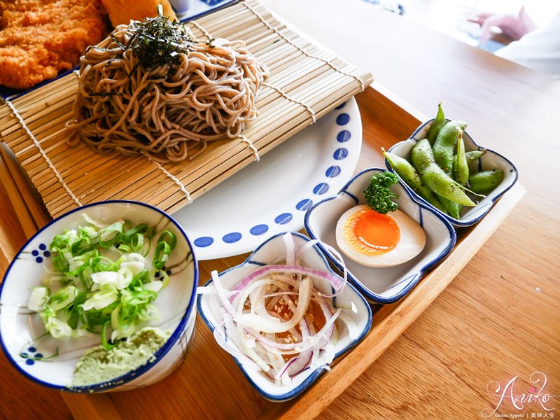 【台南美食】好好吃飯 (趣活藍晒圖)。日式豪華雙拼手作便當！百元出頭吃的到～滿5份9折優惠