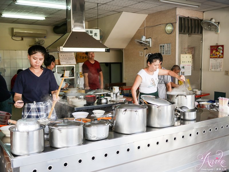 【台南美食】水餃之家。在地人才知道的巷仔內美食~飽滿紮實水餃一顆只要4元