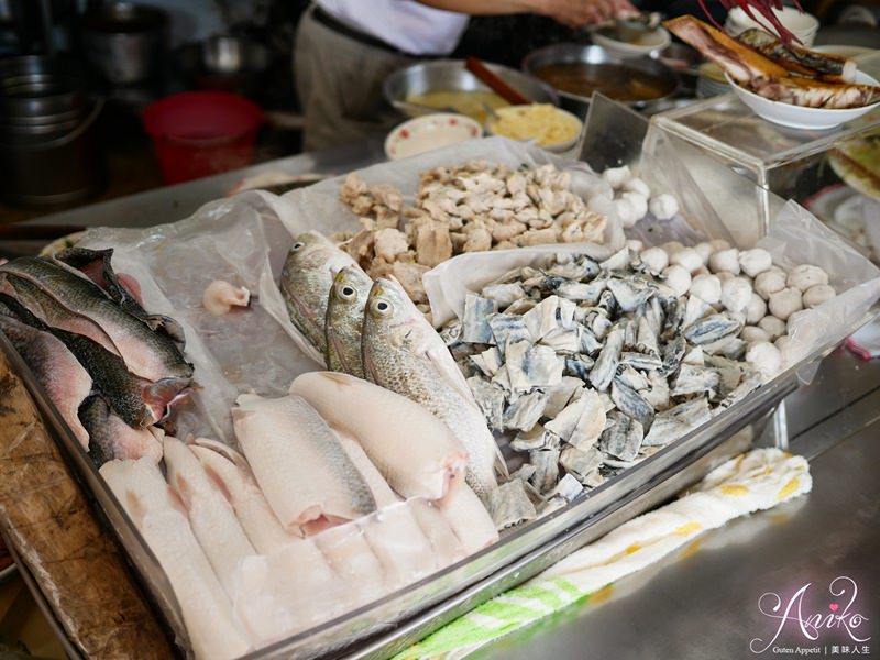 【台南美食】阿和肉燥飯。30年肉燥飯老店～在地人戒不掉的早餐愛店！