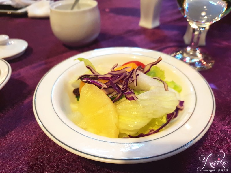 【台北美食】小統一牛排。老字號傳統牛排館！牛排嫩氣氛好慶生約會首選