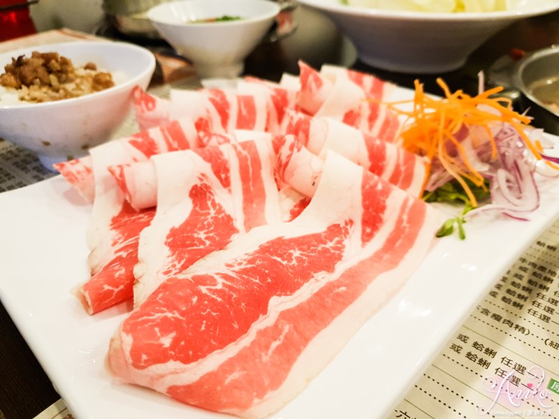 【永和美食】八方悅鍋物。滷肉飯、飲料、冰品和爆米花吃到飽！高CP值將軍小海陸鍋必點