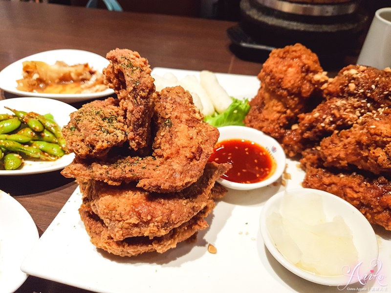 【台南美食】涓豆腐 (台南南紡店)。讓人一再回訪的韓式嫩豆腐煲第一品牌！小菜無限吃到飽