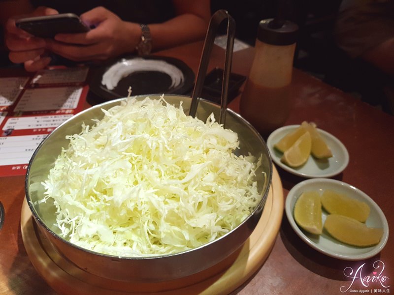 【台北美食】まるみち丸道燒肉台北店。忠孝敦化燒肉推薦！必點超狂大份量次世代橫隔膜