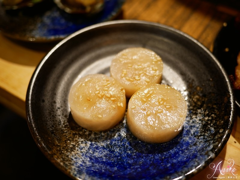 【台南美食】Scream 尖叫精緻炭火燒肉。台南最夯最狂的燒肉水道泰國蝦吃到飽！澎湖空運牡蠣、鐵板燒酷聖石、Coldstone冰淇淋隨你吃到飽