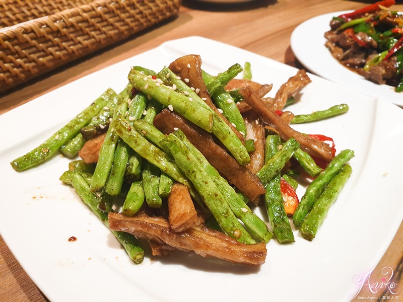 【台北美食】KiKi餐廳。國父紀念館美食推薦～藍心湄開創的潮流川菜王國！必點老皮嫩肉