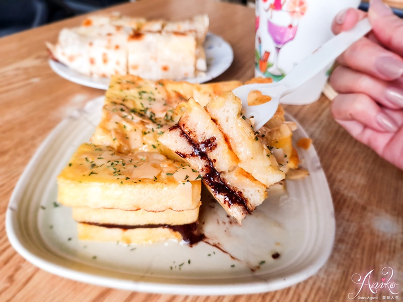 【台南美食】可香巢。台南人氣蛋餅～銅板價薯泥燒肉起司蛋餅便宜吃超飽！我心中的冠軍蛋餅