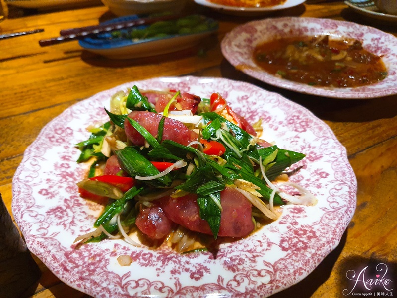 【台北美食】東京串燒酒場。西門町美食推薦！高CP值台北最美居酒屋～近百道料理完全無雷超好吃