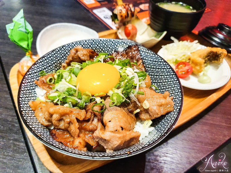 【台南美食】開丼燒肉vs丼飯。地表最強燒肉丼！主菜就是要滿到爆～白飯、味噌湯、飲品無限享用