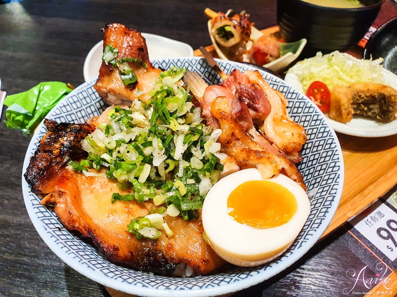 【台南美食】開丼燒肉vs丼飯。地表最強燒肉丼！主菜就是要滿到爆～白飯、味噌湯、飲品無限享用