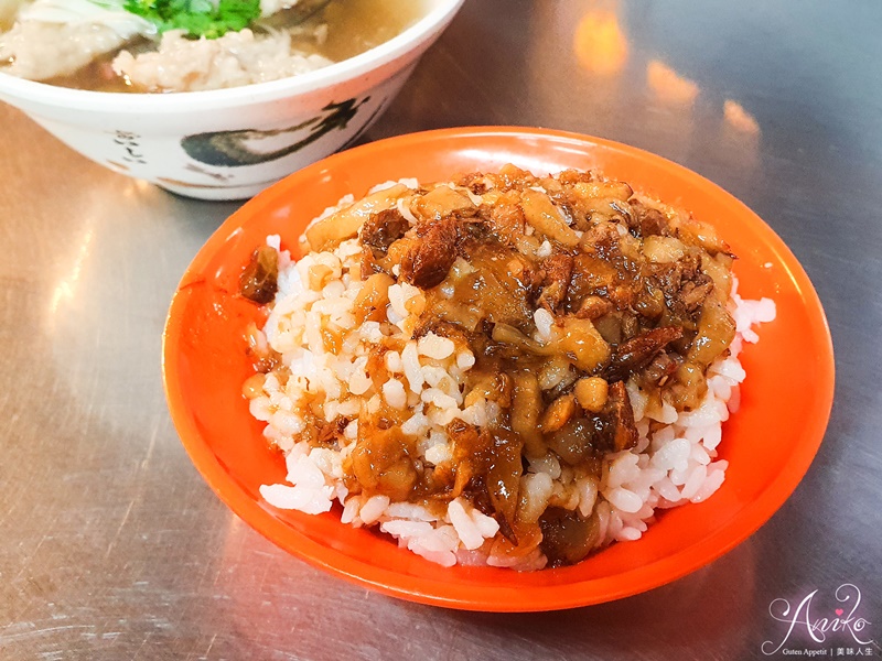 【基隆美食】天一香肉羹順。基隆夜市百年滷肉飯老店就是這一家！只要20元～絕對讓你意猶味盡