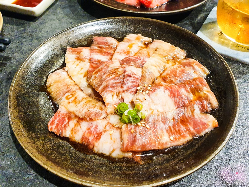 【台南美食】知火精緻燒肉。台南人票選前十大必吃燒肉~全程幫烤吃完身上不會沾燒肉味