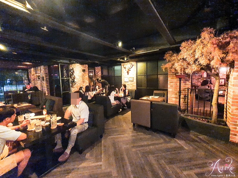 【台北美食】Chinese Whispers 悄悄話餐酒館。忠孝敦化站餐酒館推薦！華麗特色調酒～餐點無雷好吃