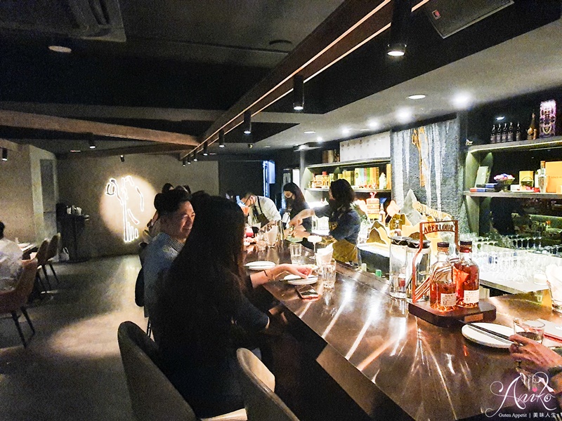 【台北美食】隱士餐酒館The Hermit Bistro。東區特色餐酒館首選！中西混搭創意菜～最浮誇的爆料海鮮蒸蛋