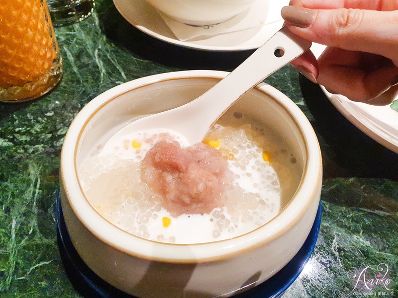 【台南美食】SIAM SIAM 泰式料理。南紡購物中心A2館美食！泰式奢華網美餐廳口味超道地～泰迪犬泰奶可愛必點