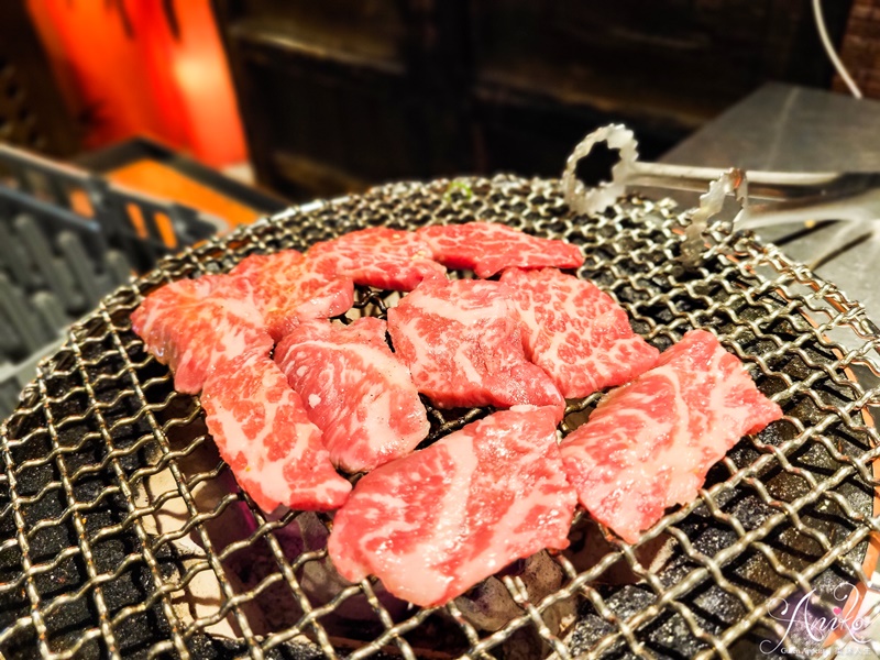 【台北美食】胡同燒肉夜食-胡同燒肉1號店。東區燒肉霸主！回訪率最高的連鎖燒肉品牌~專人代烤美味又安心