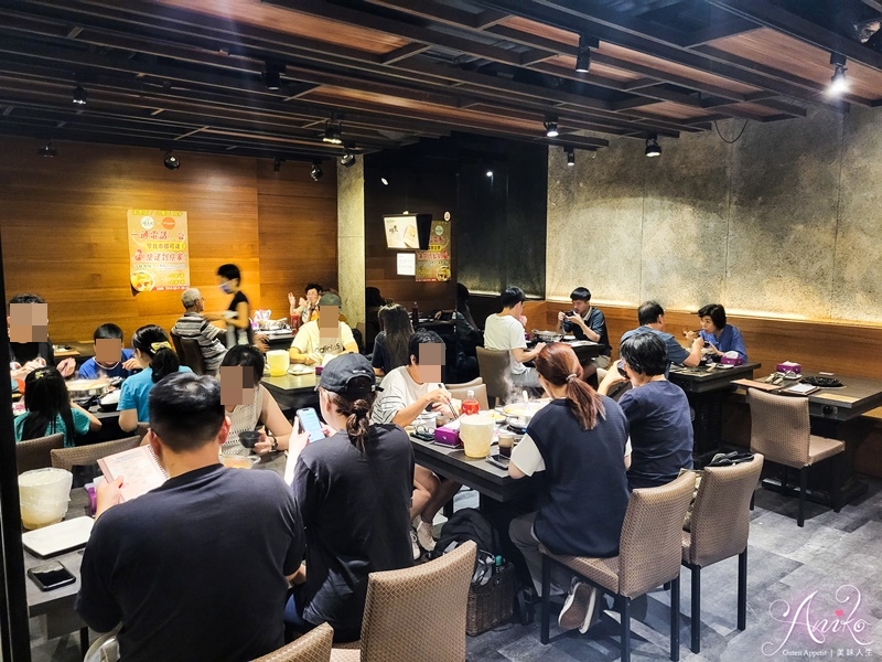 【台北美食】牛老大涮牛肉 (八德店)。米其林必比登推薦！堅持每日產地直送新鮮現切溫體牛~湯頭鮮甜好喝