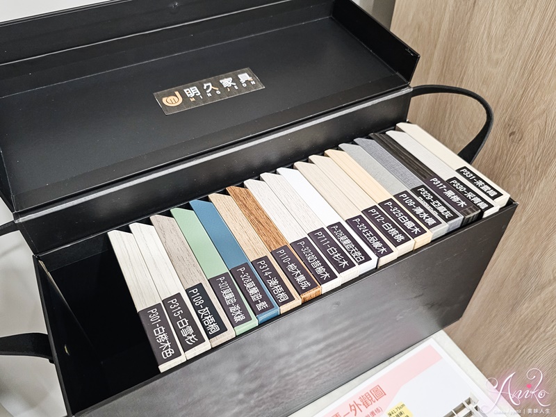 【台中家具推薦】明久家具台中店。40年以上老字號家具！千坪展場客製化床墊、沙發一站式購足~終身保修中南部免運