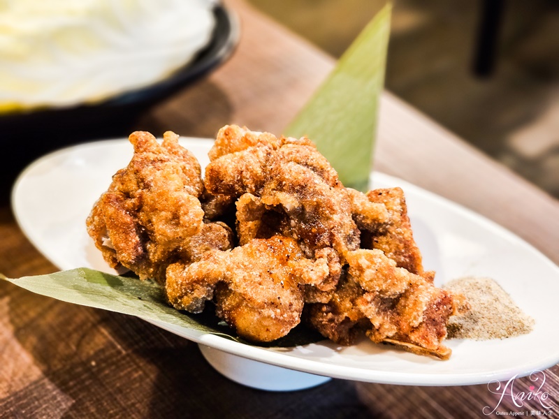 【台北美食】狂一鍋新店三民店。老饕推爆的台式火鍋！台味十足桌邊爆炒噴火秀～自助吧免費吃