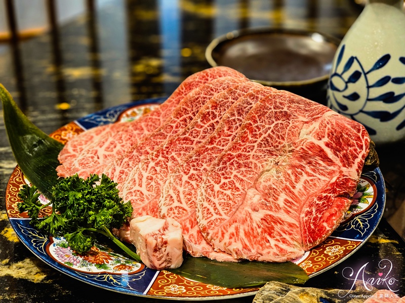 【台北美食】橋山.壽喜燒。台北壽喜燒天花板！日本百年老店米其林主廚手藝，關東關西風格壽喜燒雙重享受