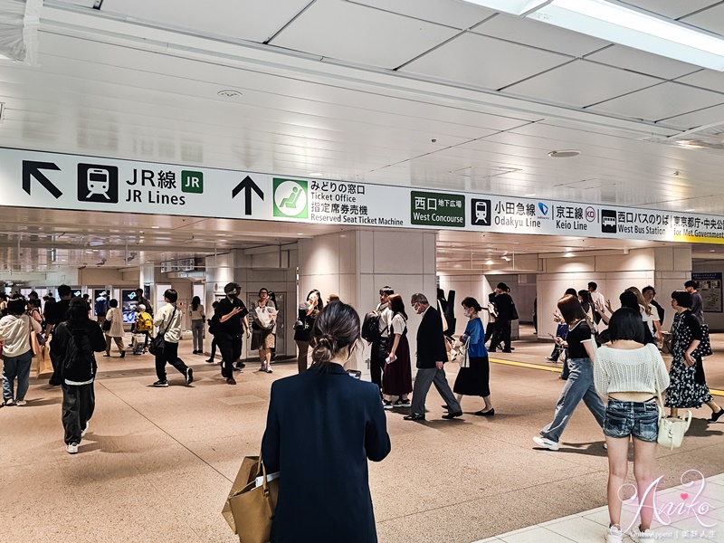 【東京美食】拉麵鴨to葱新宿店。上野排隊拉麵名店！第三家店在JR新宿站~免出站就吃得到