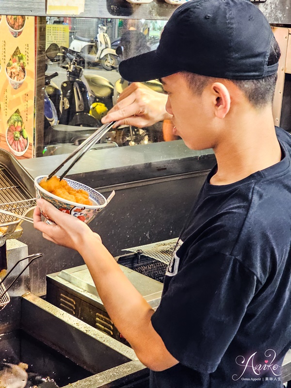 【台北美食】宮本武丼中和南勢角店。興南夜市美食~直火燒肉平價丼飯定食！鷄湯、飲料、霜淇淋無限供應