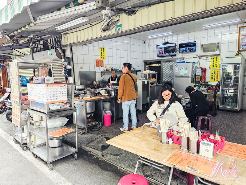 【台南美食】恭仔肉燥意麵。新美街必吃70年老店！一回台南就想來～從小吃到大不膩的好味道