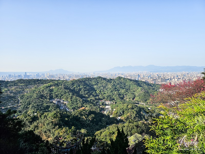 【台北景點】烘爐地南山福德宮。24小時開放~北台灣最大土地公廟！ 求財必來還能欣賞無敵夜景