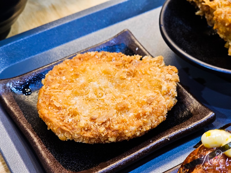 【台北美食】箱根高綿豆腐內湖店。內湖素食推薦~好吃蔬食拉麵和超綿密豆腐～一豆三吃方式好新奇