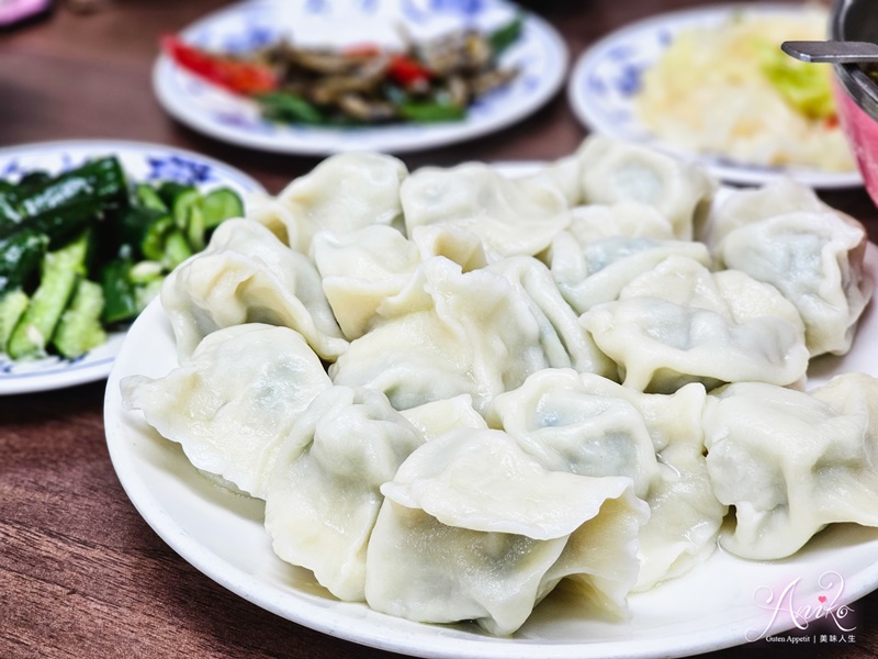 【台北美食】老山東牛肉麵。西門町美食！萬年大樓裡米其林必比登推薦70年老字號牛肉麵