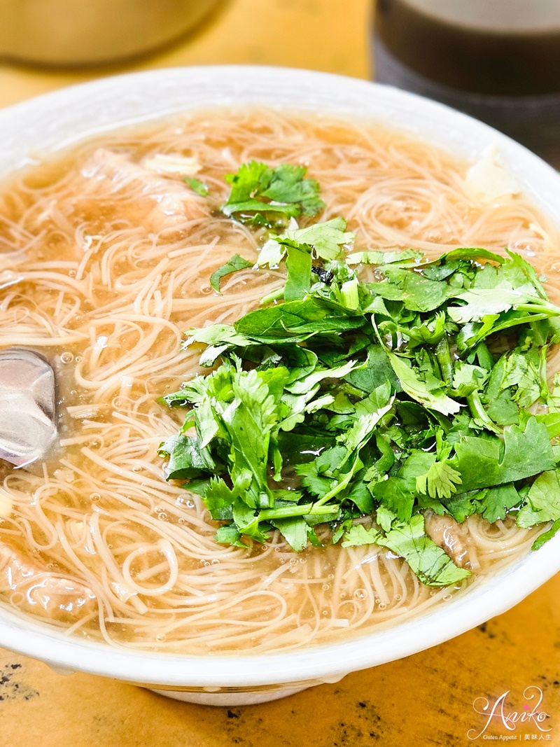 【鹿港美食】蚯蚓龍山麵線糊。在地人最愛的庶民早餐！鹿港第一市場排隊麵線糊