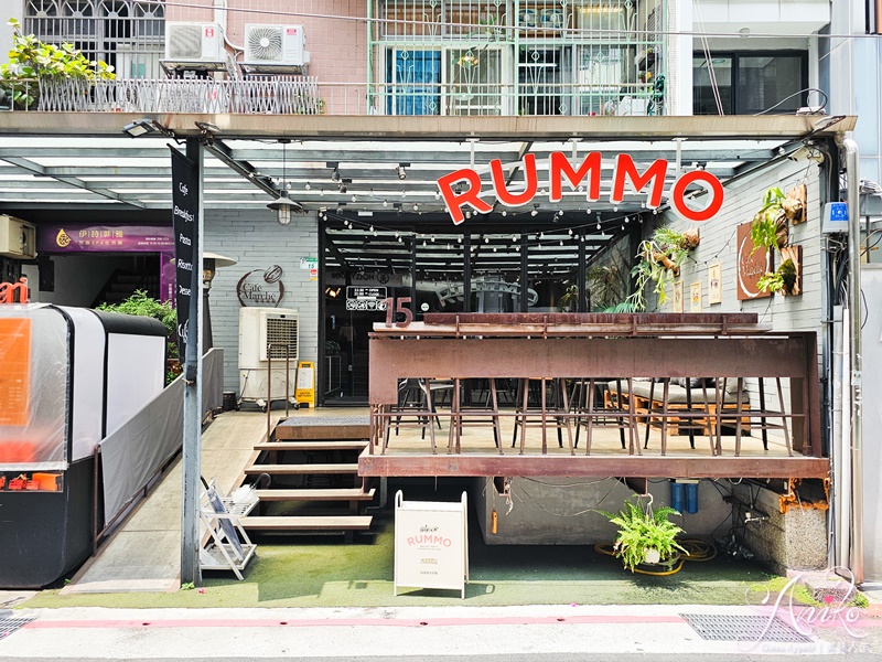 【台北美食】咖啡瑪榭中山店。中山巷弄中的歐風小館！好吃的煙花女義大利麵！超夢幻的可愛盆栽提拉米蘇