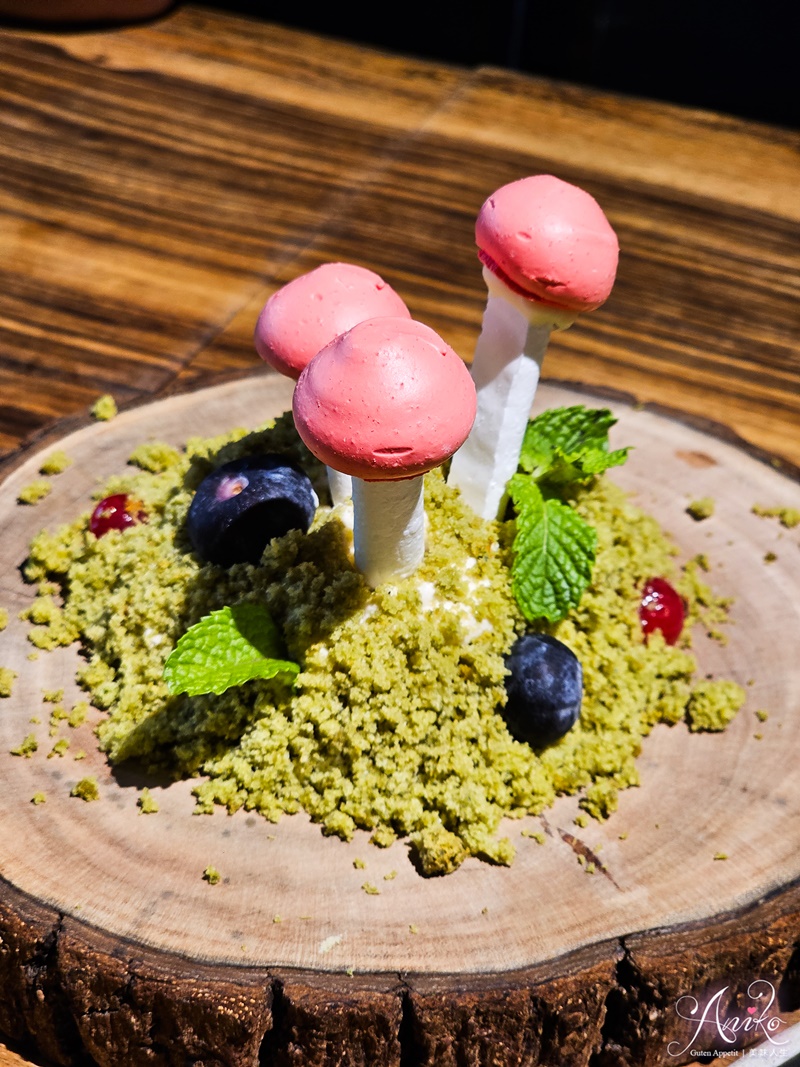 【台北美食】咖啡瑪榭中山店。中山巷弄中的歐風小館！好吃的煙花女義大利麵！超夢幻的可愛盆栽提拉米蘇