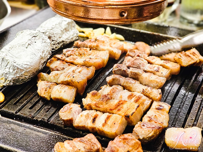 【台北美食】金豬食堂。連續七年米其林指南推薦！韓國燒肉神店來台進駐中山站