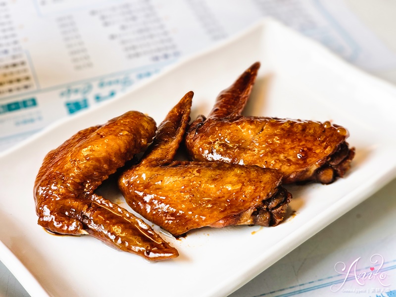 【台北美食】萬芳冰室南京店。來自香港元朗60多年老字號冰室！超讚生炸雞腿、滿滿鑊氣干炒牛河