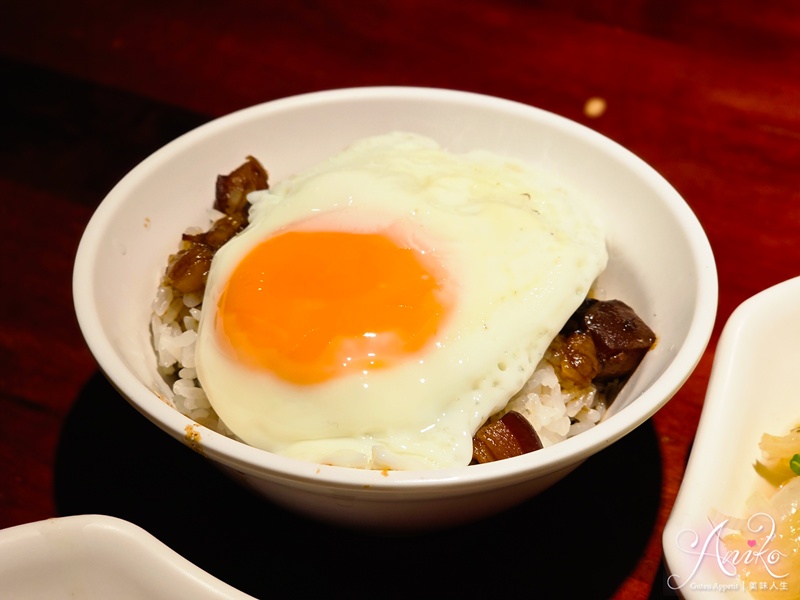 【台北美食】大稻埕魯肉飯。大稻埕必吃傳奇魯肉飯！60年傳承三代的總統國宴級魯肉飯