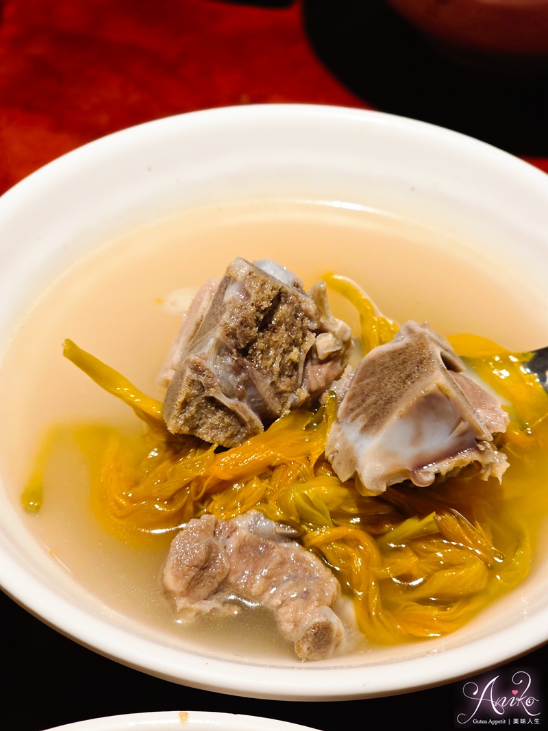 【台北美食】大稻埕魯肉飯。大稻埕必吃傳奇魯肉飯！60年傳承三代的總統國宴級魯肉飯